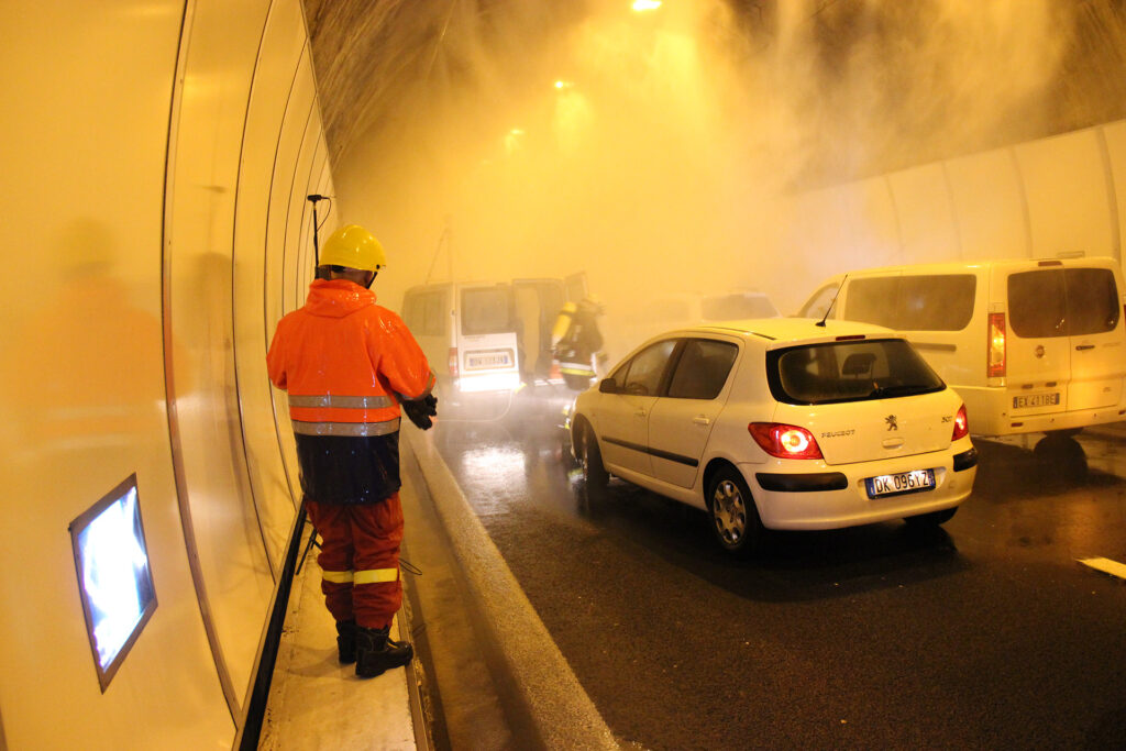 Virgolo Tunnel